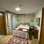 Masal Pensión 4*